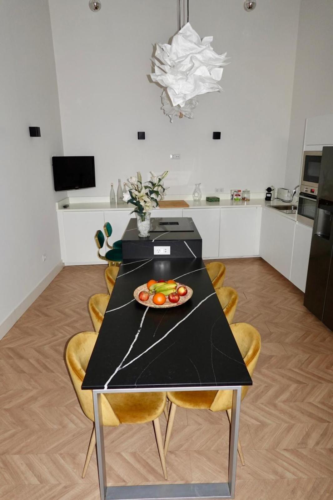 Peral Boutique Apartaments 세비야 외부 사진
